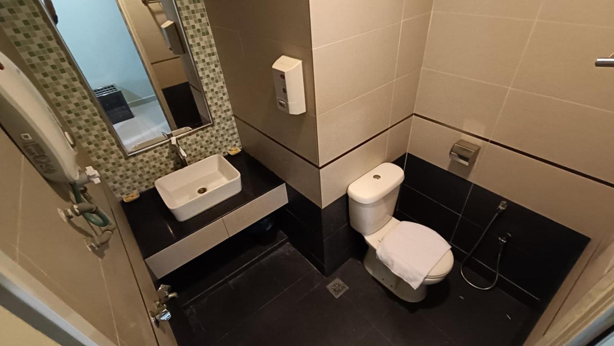 Sohho Hotel Chukai Екстер'єр фото